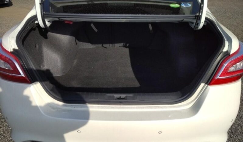 
								2019 Nissan Teana 2.5XL full									