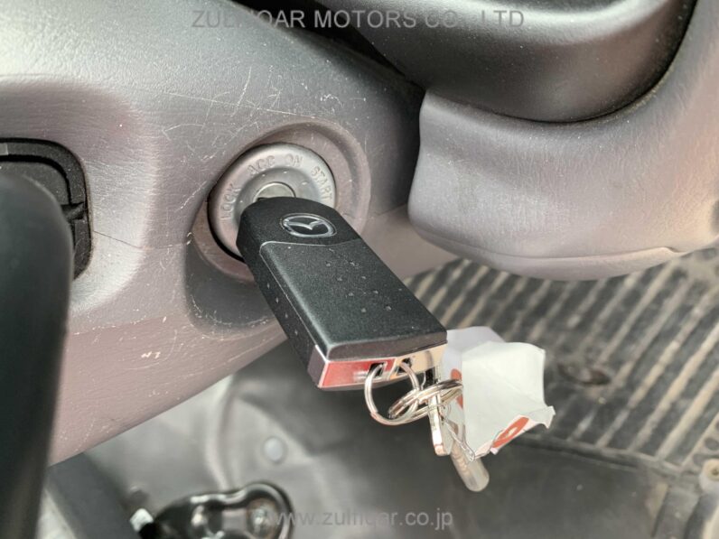 
								2018 Mazda Bongo truck full									