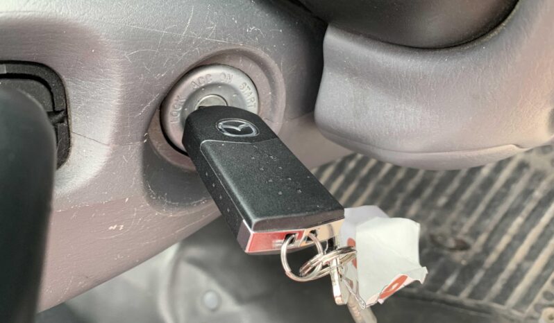 
								2018 Mazda Bongo truck full									