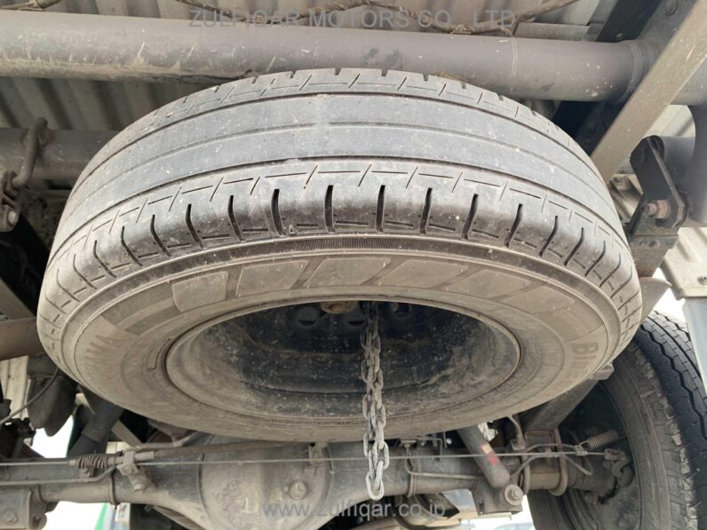 
								2018 Mazda Bongo truck full									