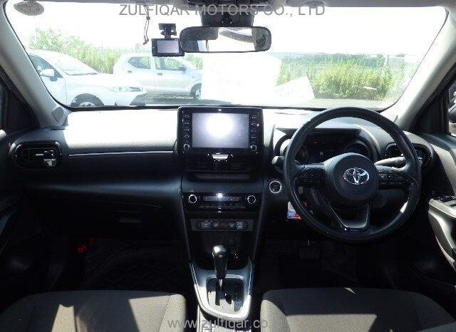 
								2022 Toyota Yaris Cross full									