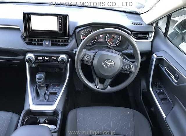 
								2019 Toyota Rav4 G full									