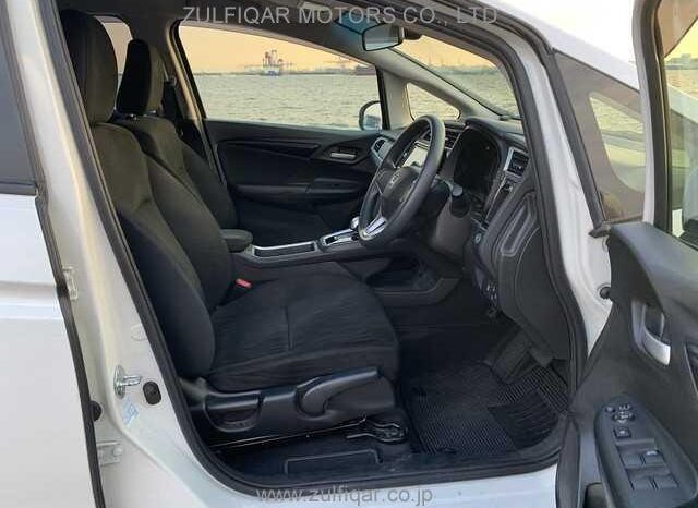 
								2020 Honda Fit Shuttle full									