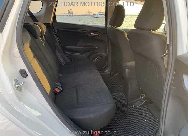 
								2020 Honda Fit Shuttle full									