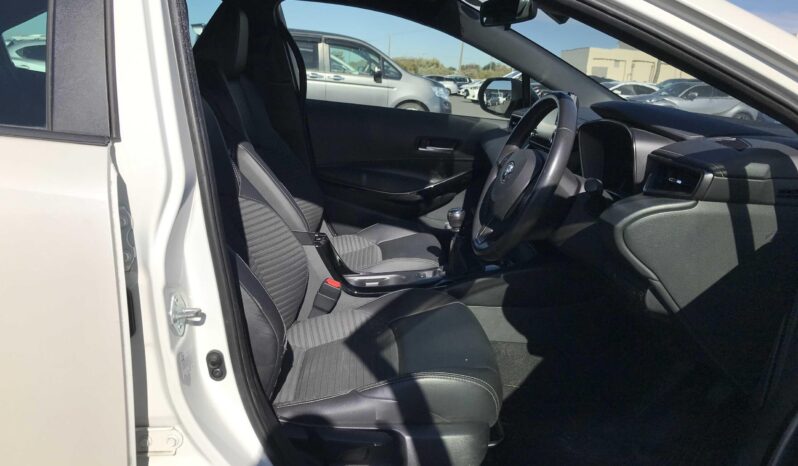 
								2020 Toyota Corolla G full									