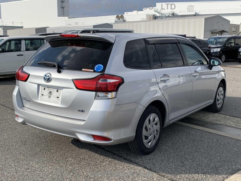 
								2021 Toyota Corolla Fielder 1.5L Hybrid full									