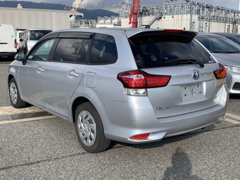 
								2021 Toyota Corolla Fielder 1.5L Hybrid full									