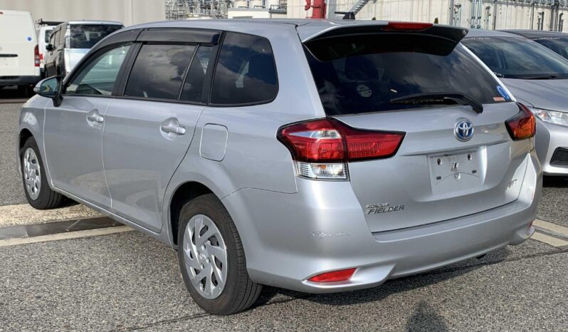 
								2021 Toyota Corolla Fielder 1.5L Hybrid full									