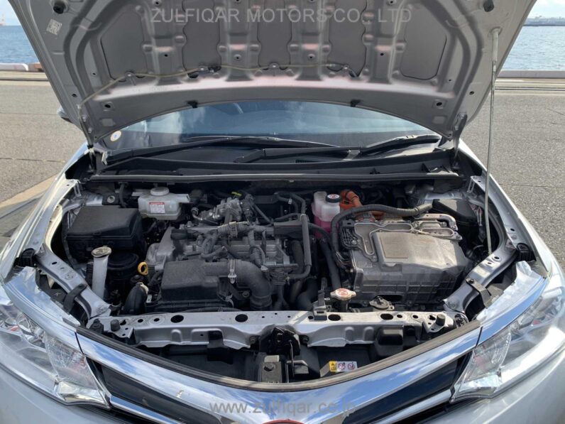 
								2021 Toyota Corolla Fielder 1.5L Hybrid full									