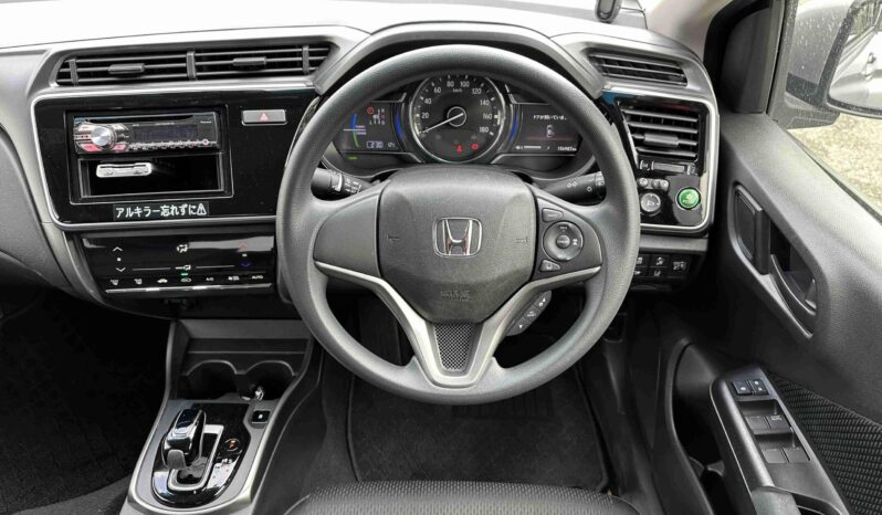 
								2019 Honda Grace full									