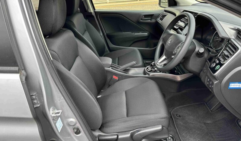 
								2019 Honda Grace full									