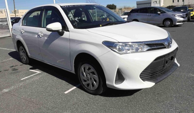 
								2019 Toyota Corolla Axio full									