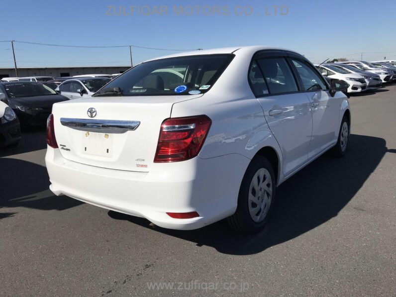 
								2019 Toyota Corolla Axio full									