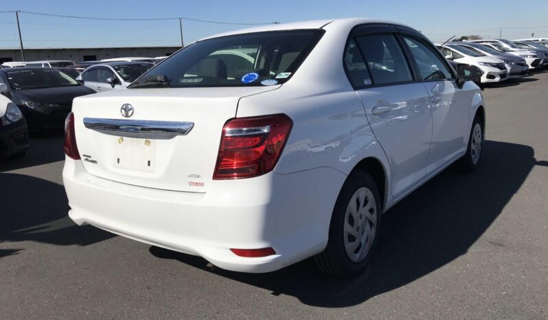 
								2019 Toyota Corolla Axio full									