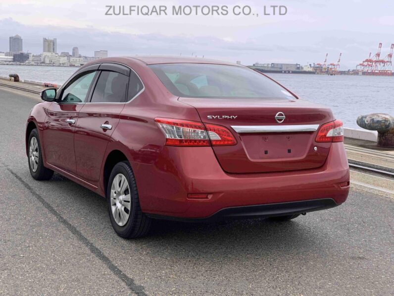 
								2019 Nissan Sylphy X 1.6L full									