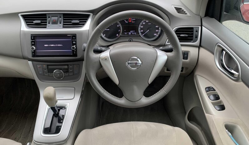 
								2019 Nissan Sylphy X 1.6L full									