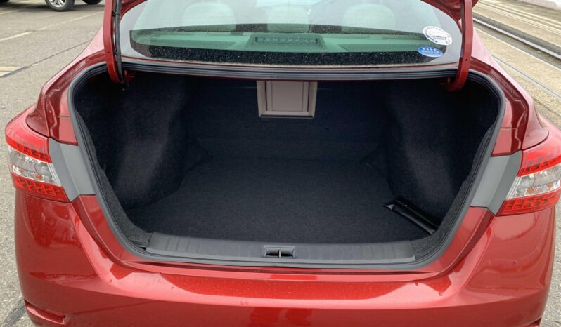 
								2019 Nissan Sylphy X 1.6L full									