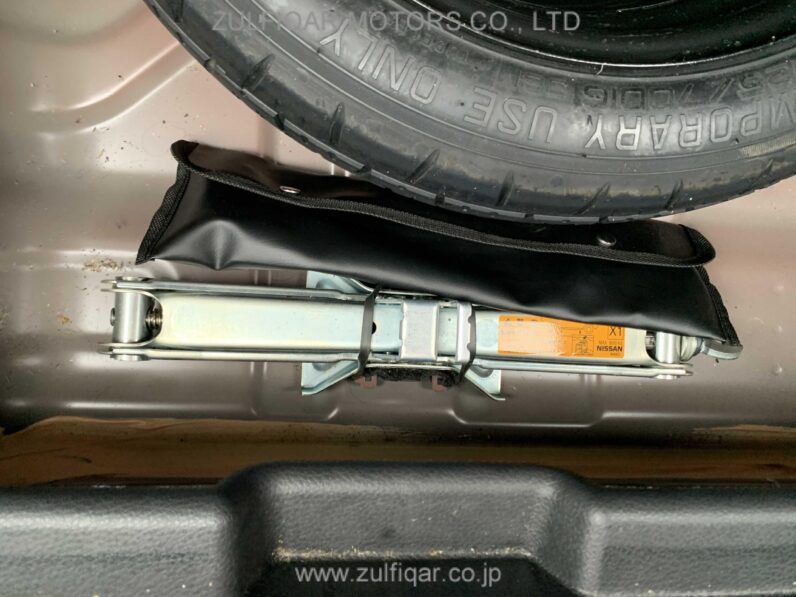 
								2019 Nissan Sylphy X 1.6L full									