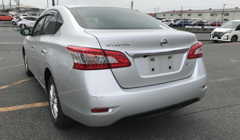 
								2020 Nissan Sylphy S 1.8L full									