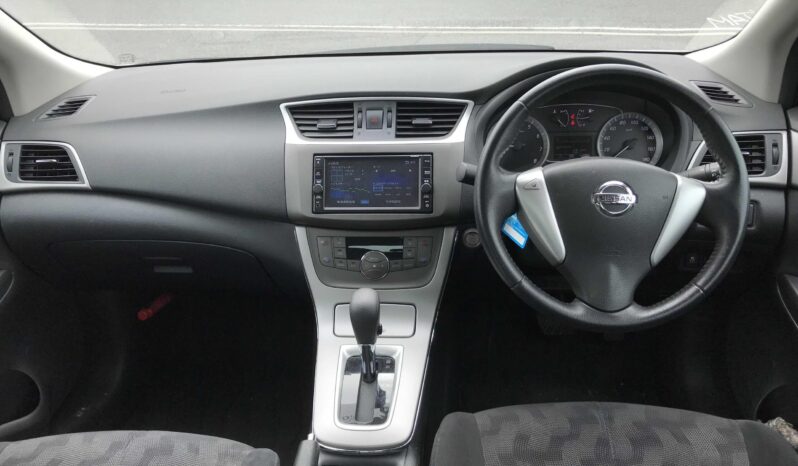 
								2020 Nissan Sylphy S 1.8L full									