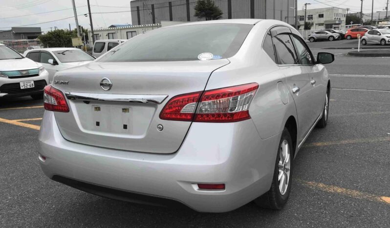 
								2020 Nissan Sylphy S 1.8L full									