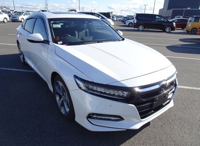 
								2022 Honda Accord 2.0L iVtec full									