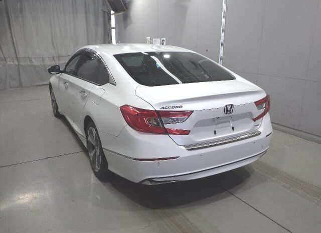 
								2022 Honda Accord 2.0L iVtec full									