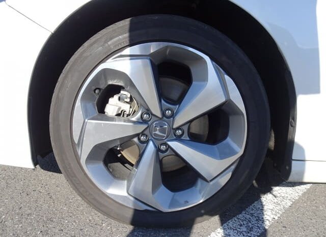 
								2022 Honda Accord 2.0L iVtec full									