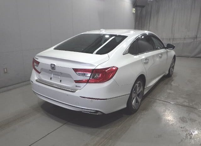 
								2022 Honda Accord 2.0L iVtec full									