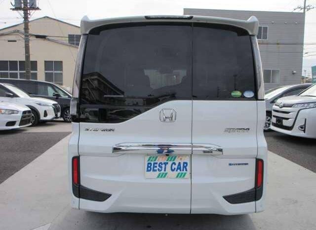 
								2019 Honda Step Wagon Spada full									