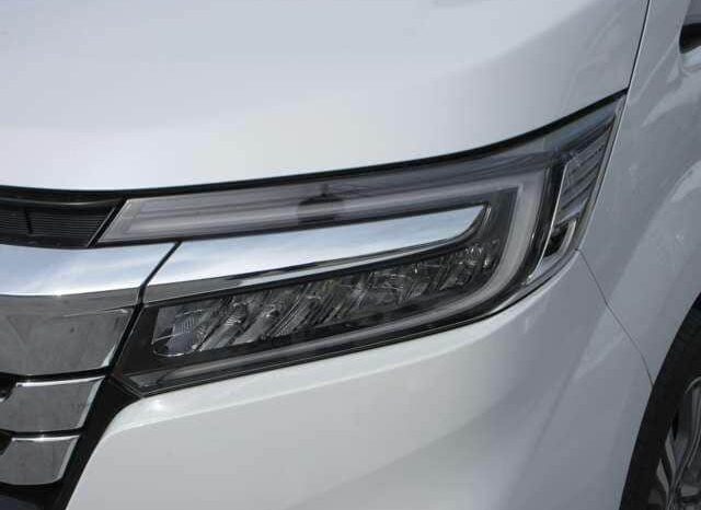 
								2019 Honda Step Wagon Spada full									