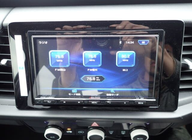 
								2022 Honda Fit 1.5L iVTEC full									