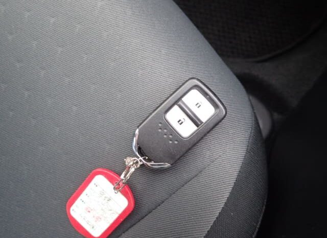 
								2022 Honda Fit 1.5L iVTEC full									