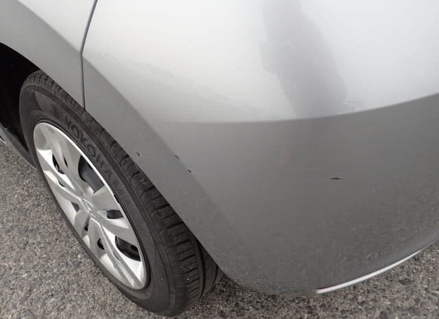 
								2022 Honda Fit 1.5L iVTEC full									