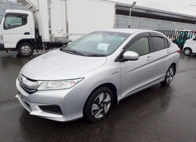 
								2015 Honda Grace 1.5L EX full									