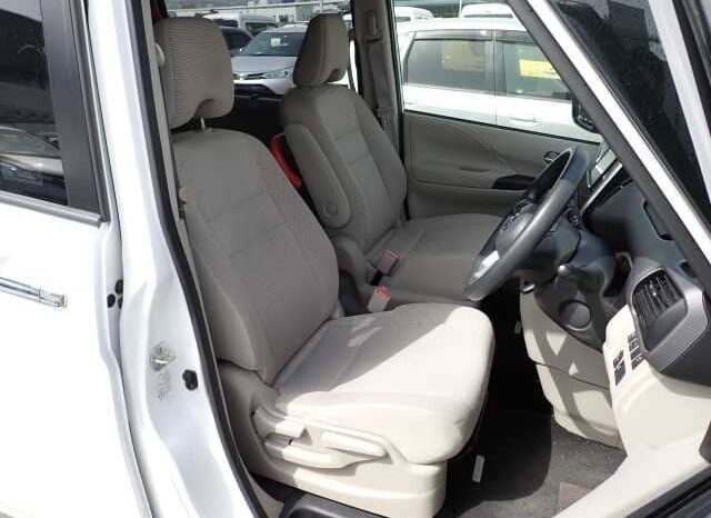 
								2019 Nissan Serena full									