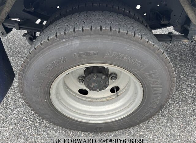 
								2020 Isuzu Elf freezer truck full									