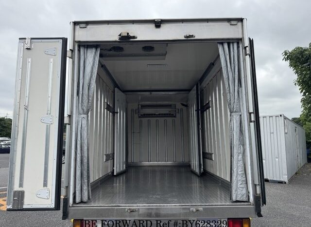 
								2020 Isuzu Elf freezer truck full									