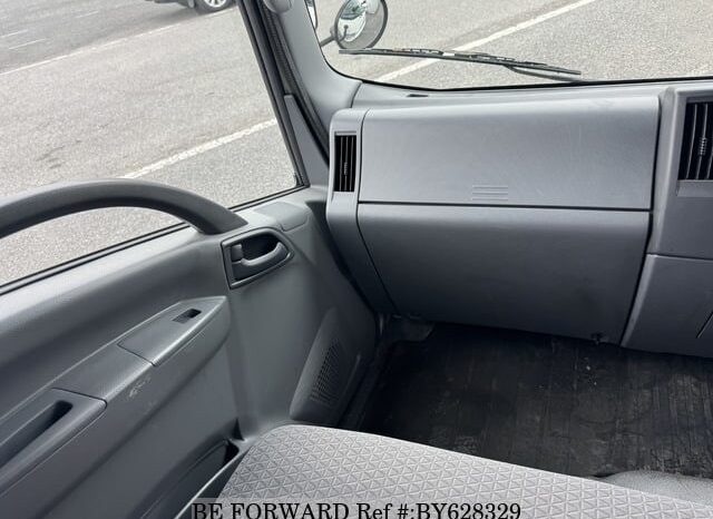 
								2020 Isuzu Elf freezer truck full									