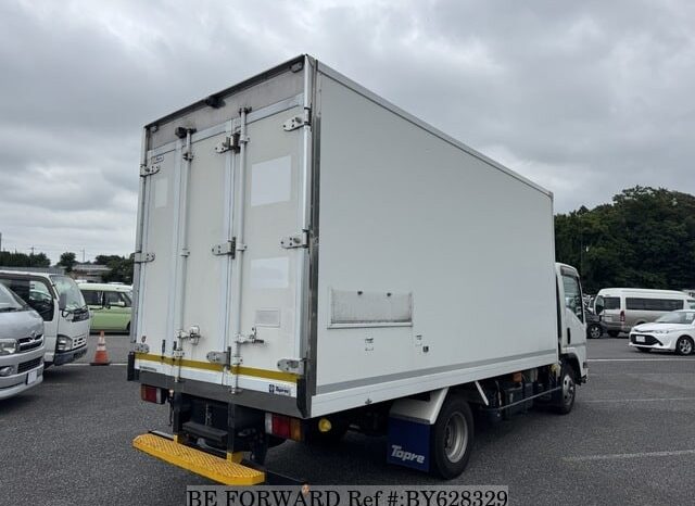 
								2020 Isuzu Elf freezer truck full									