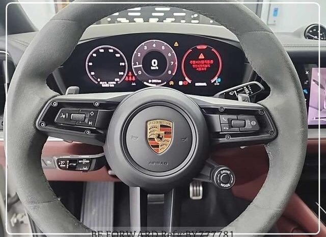 
								2024 PORSCHE CAYENNE 3.0 V6 COUPE full									
