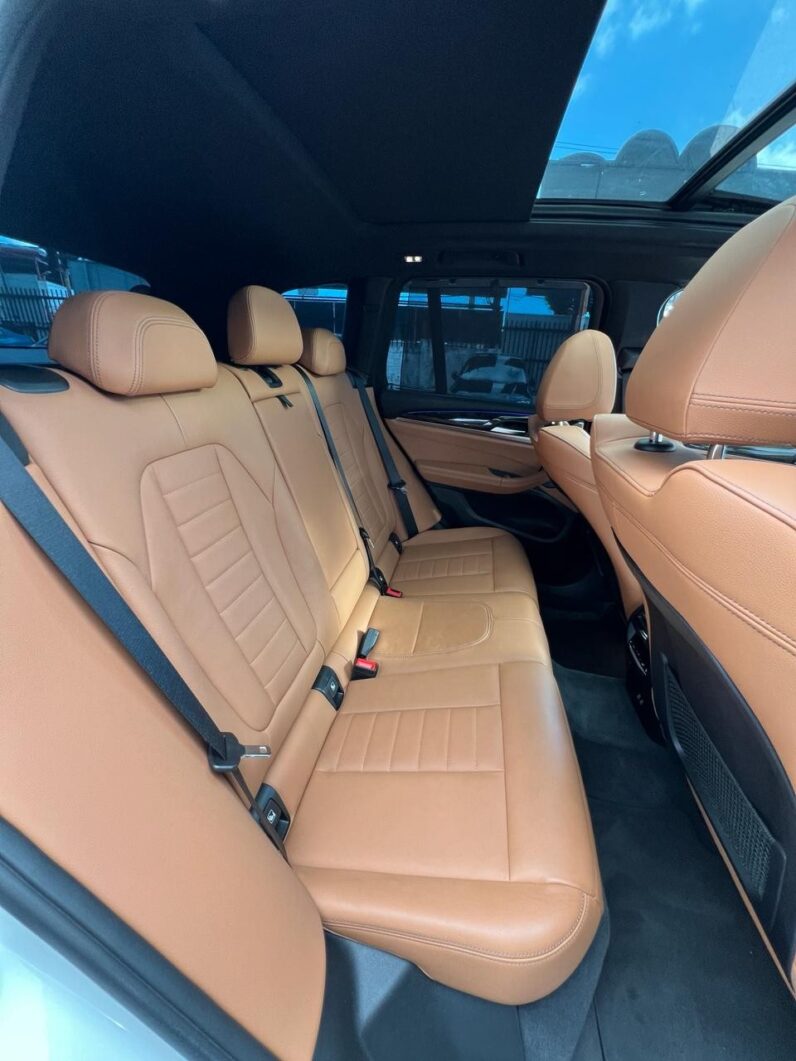 
								2021 BMW X3 20d M Sport full									