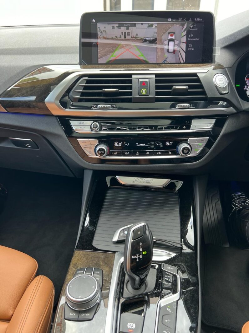 
								2021 BMW X3 20d M Sport full									