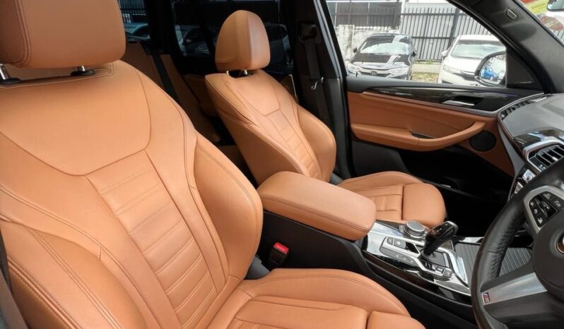 
								2021 BMW X3 20d M Sport full									