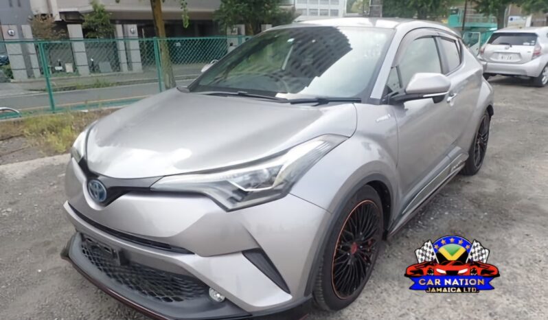 
								2018 Toyota CH-R Sport 1.8L full									