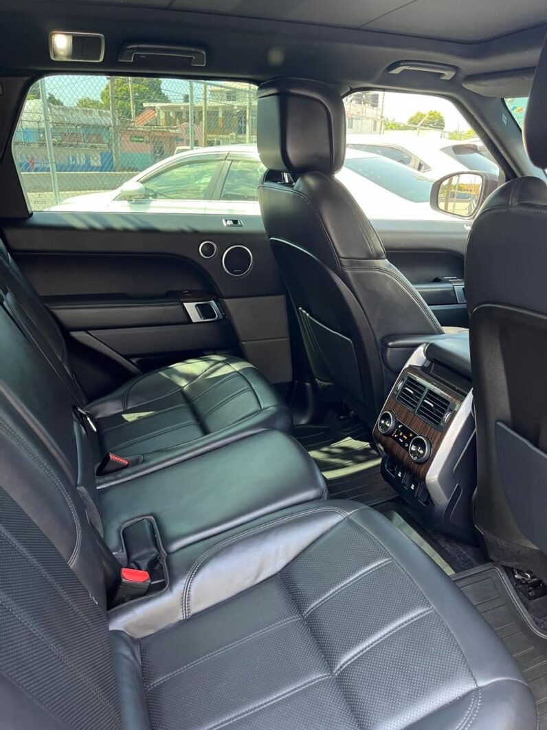 
								2019 Land Rover Range Rover Sport 5.0L V8 full									
