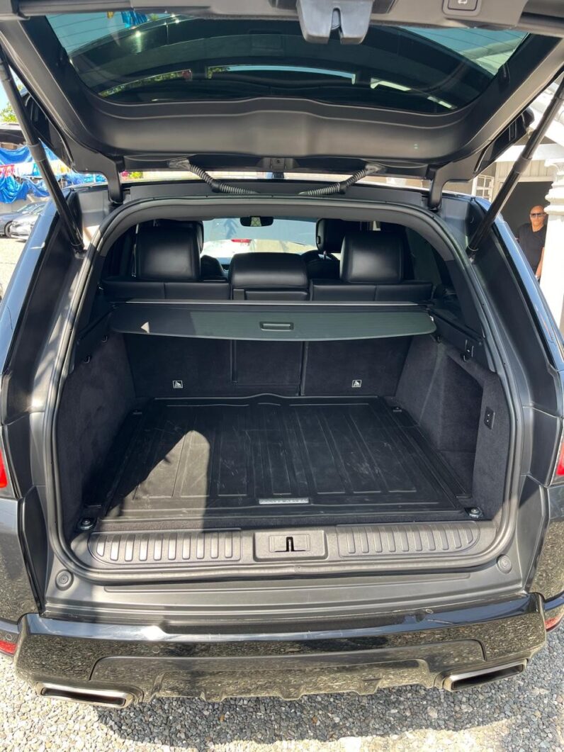 
								2019 Land Rover Range Rover Sport 5.0L V8 full									