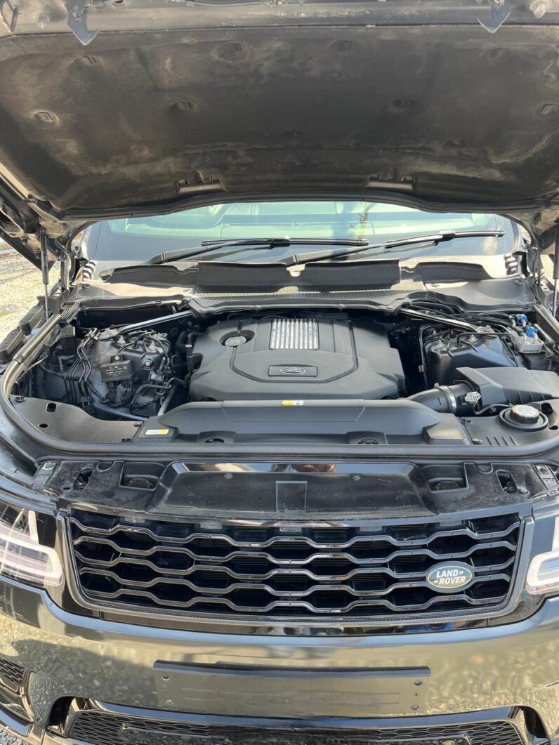 
								2019 Land Rover Range Rover Sport 5.0L V8 full									