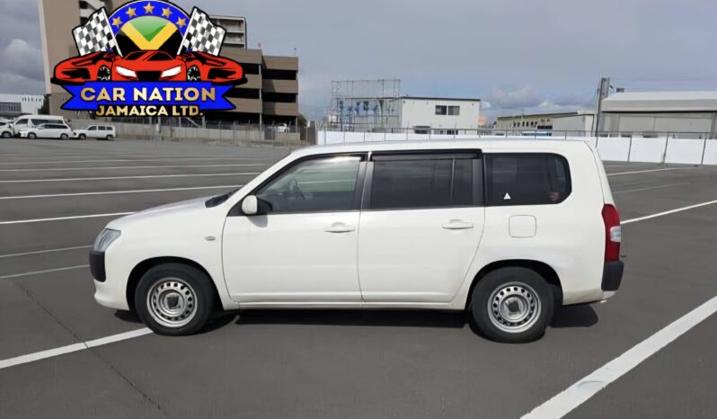
								2020 Toyota Probox 1.5GL full									