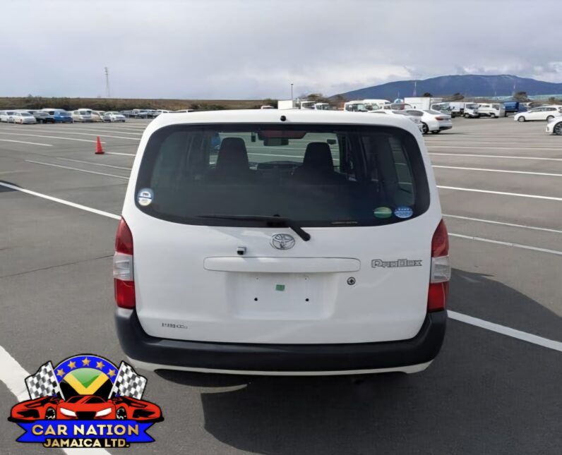 
								2020 Toyota Probox 1.5GL full									